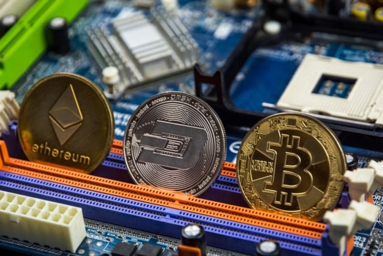 Benefits and Drawbacks of Crypto Trading