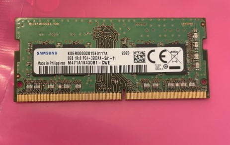 Enware 17in Laptop ram