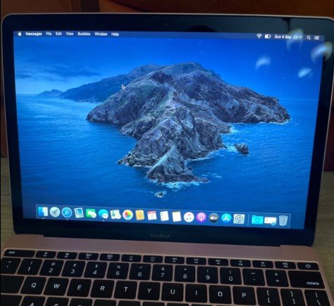 This is the display of Macbook m7