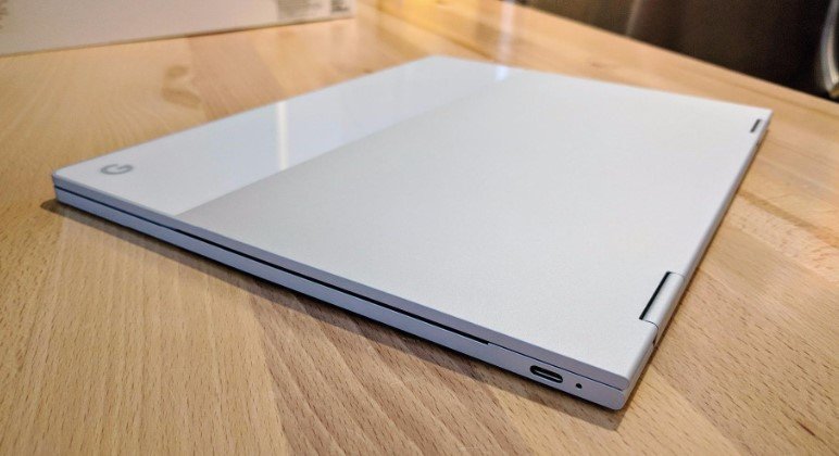 pixelbook 12in right side ports