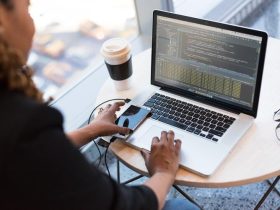 Difference between Angular and Vue js
