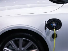 Technology Behind Plug-in Hybrids