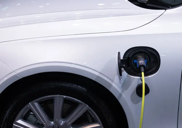 Technology Behind Plug-in Hybrids