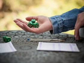 Dominate The Yahtzee Card Game