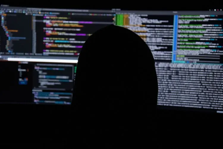 How to Choose a Control Panel for Linux?