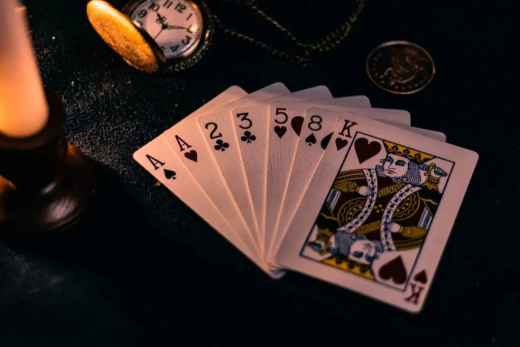 How Many Cards Are in a Deck